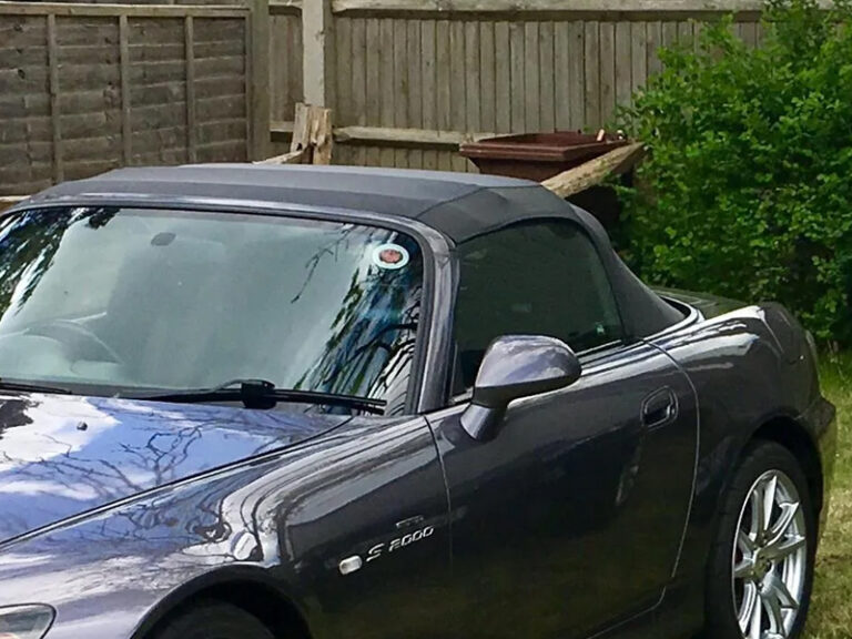 Honda S2000 (AP2) soft top, produced in Twill Vinyl and comes with